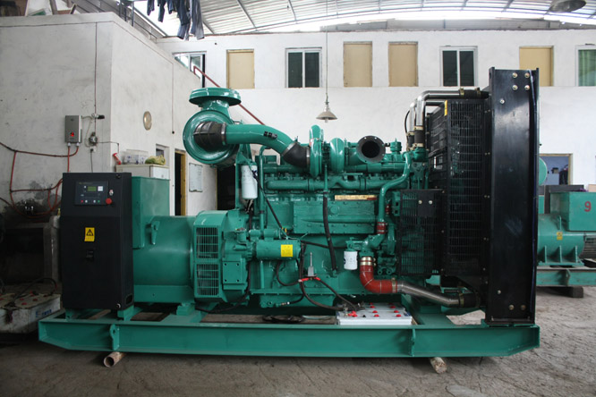 稻城环保无噪音：租用静音发电机组，为环境和耳朵双重保驾护航